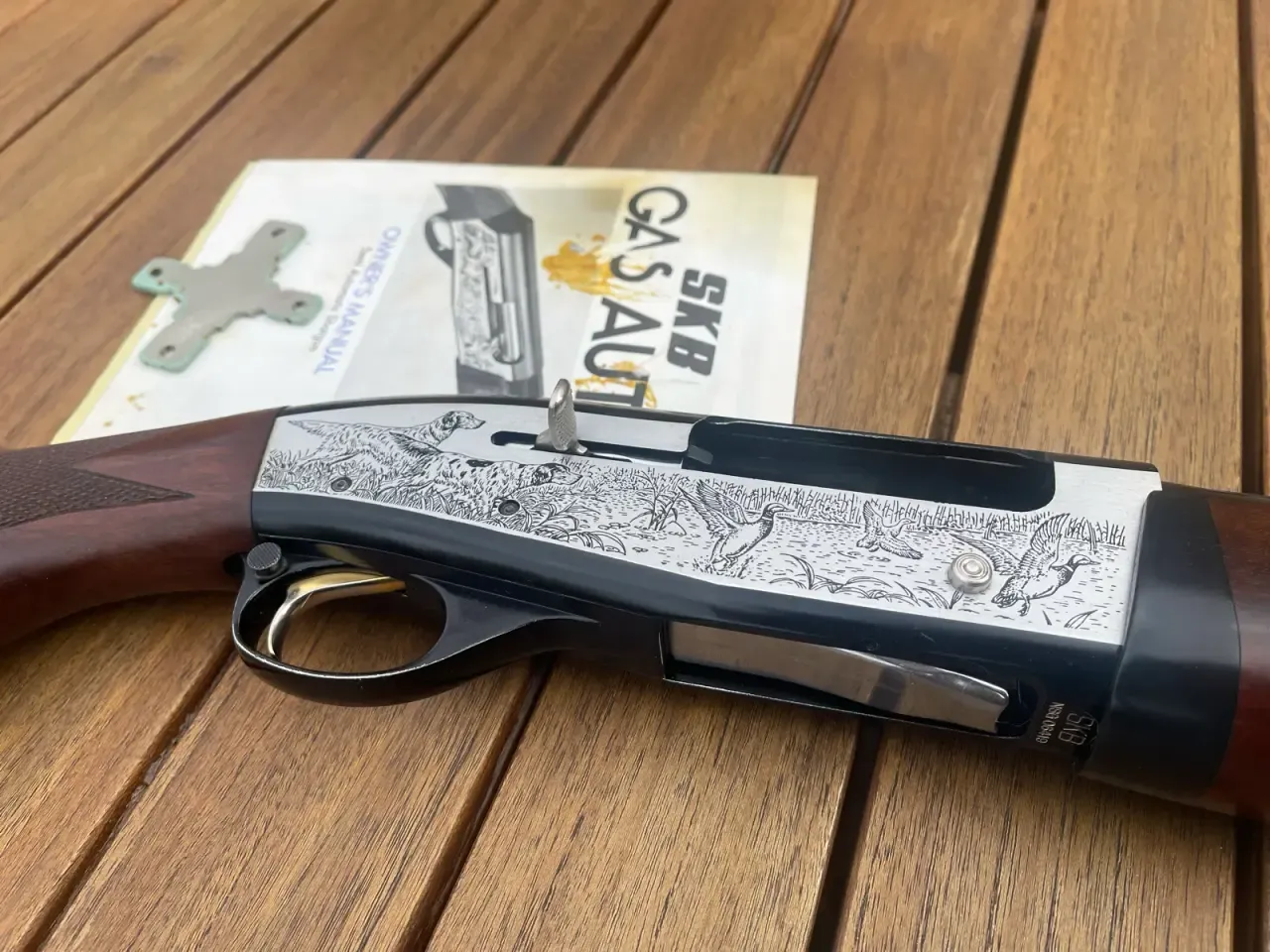 SKB 1900 halvautomat LUXUS