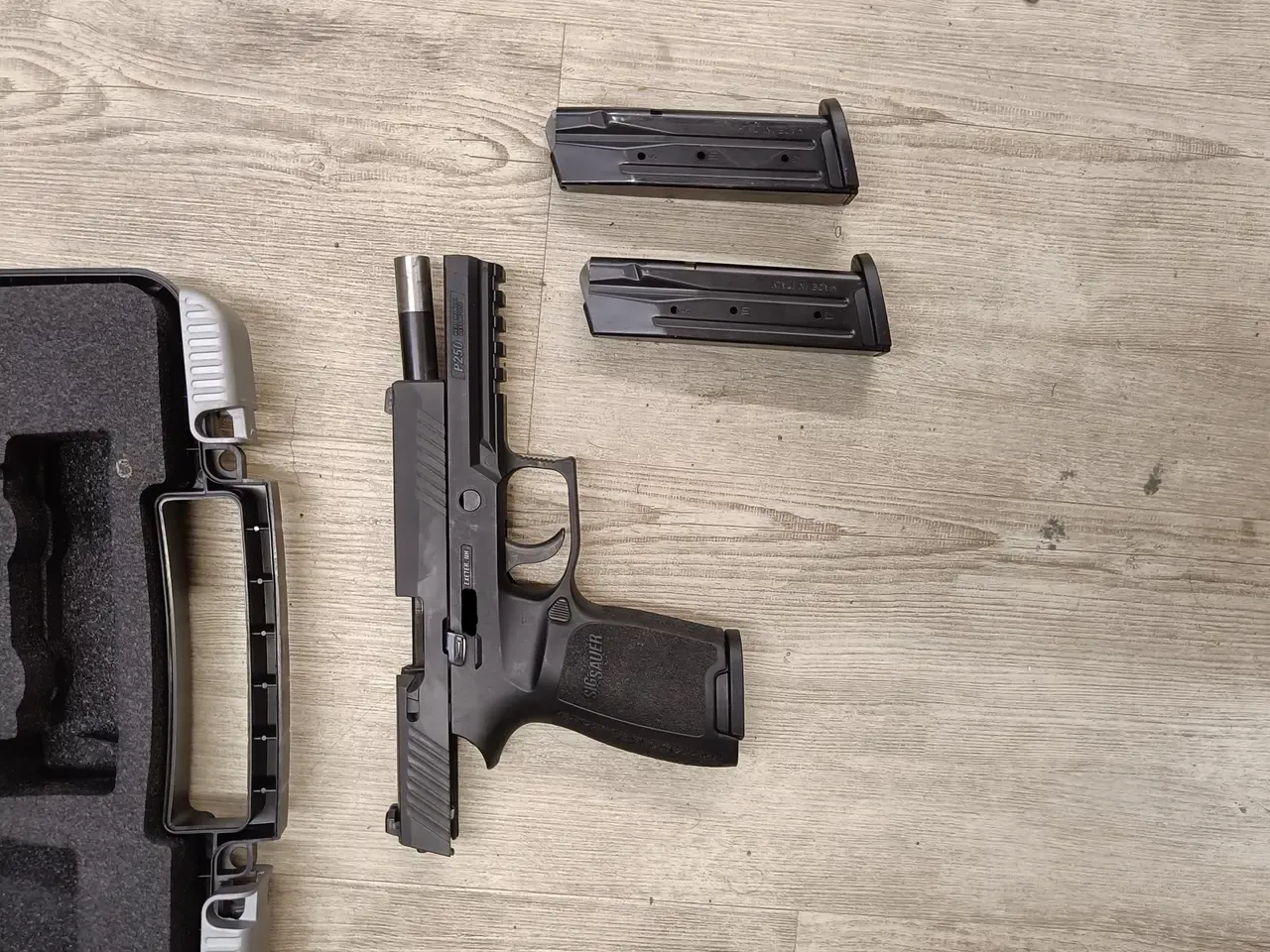 Sig p320, 9mm pistol