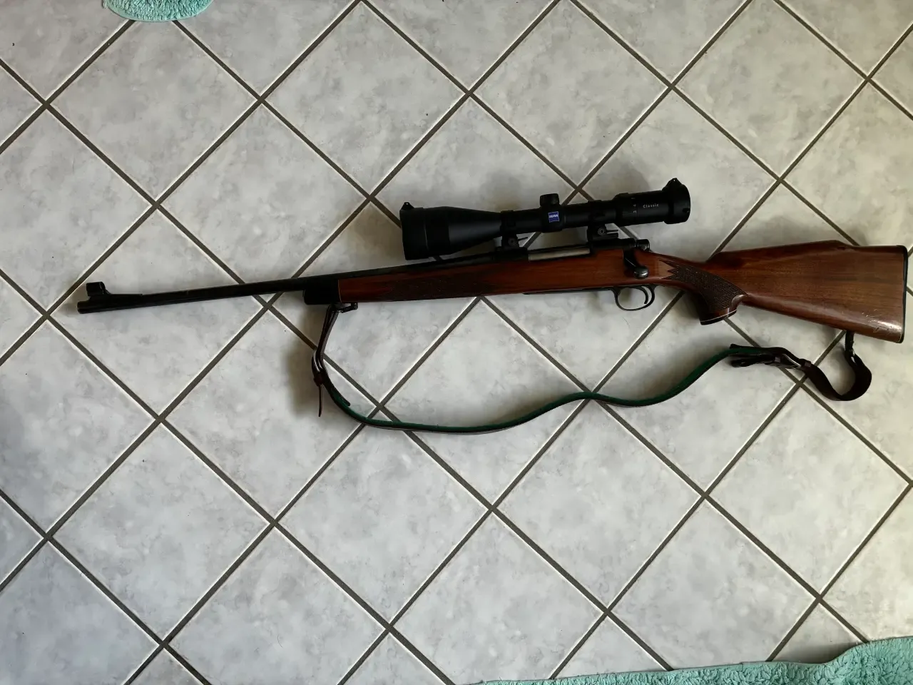 Remington 700 LR Jagtriffel kal. 270 WIN