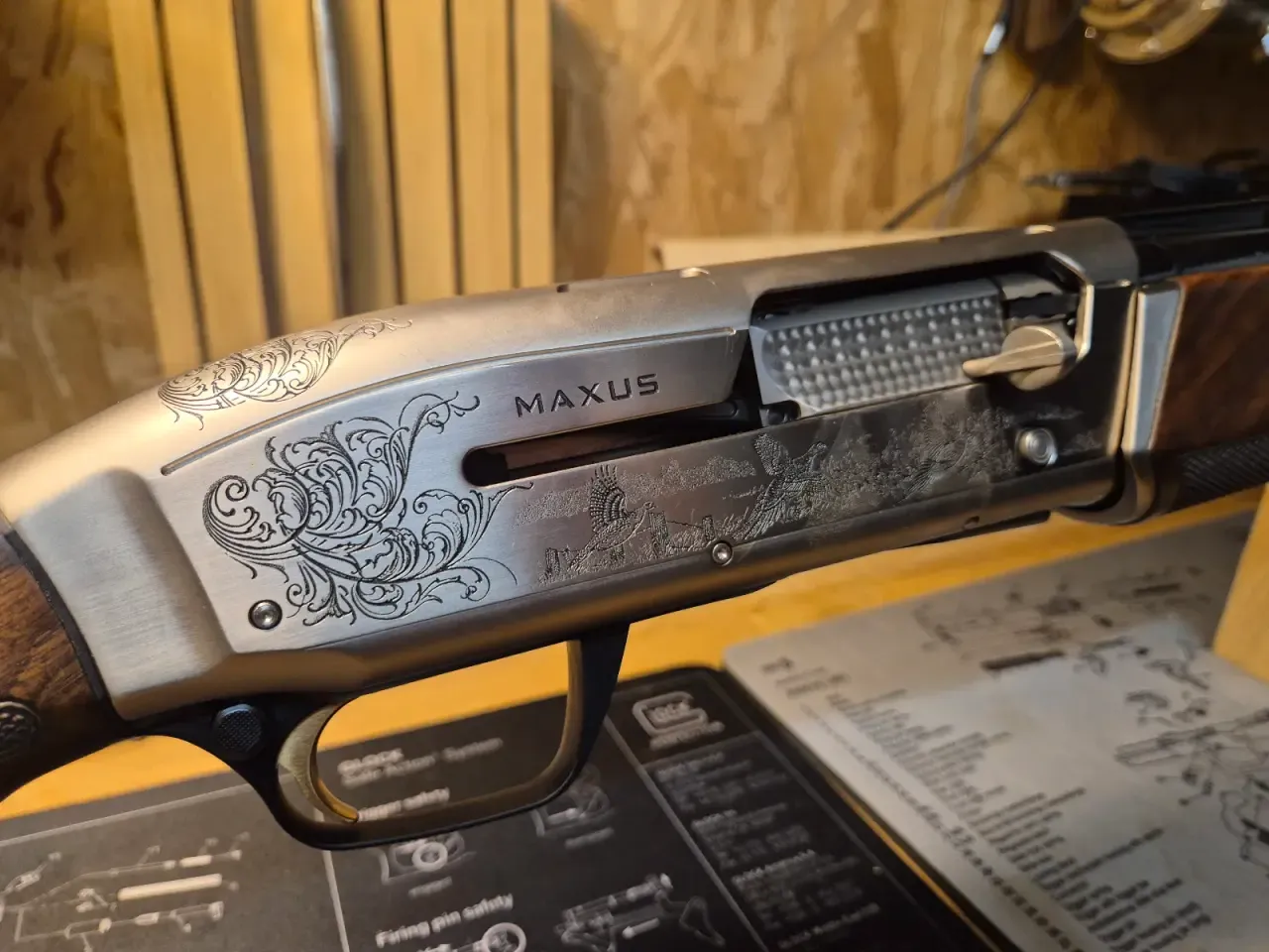 Browning Maxus 2 Ultimate Valnød 12/76