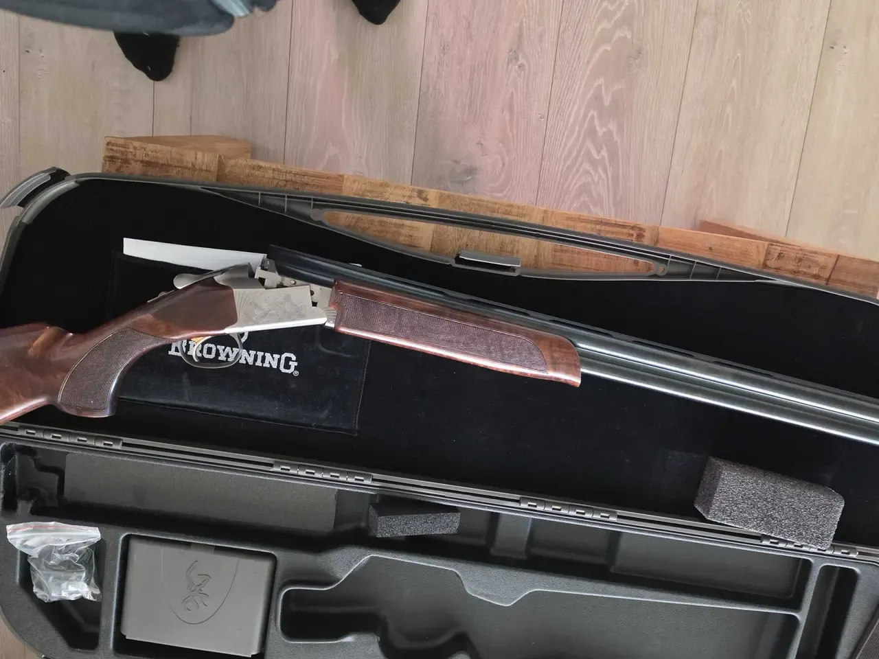 Browning b725 hunter