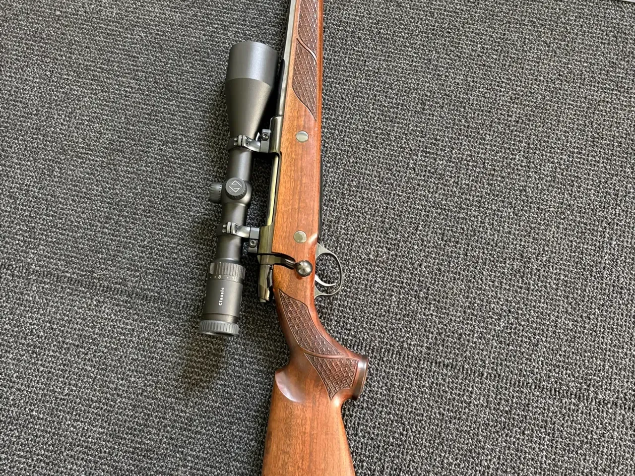 Sako 75 Lux 7mm. Rem. Magnum sælges