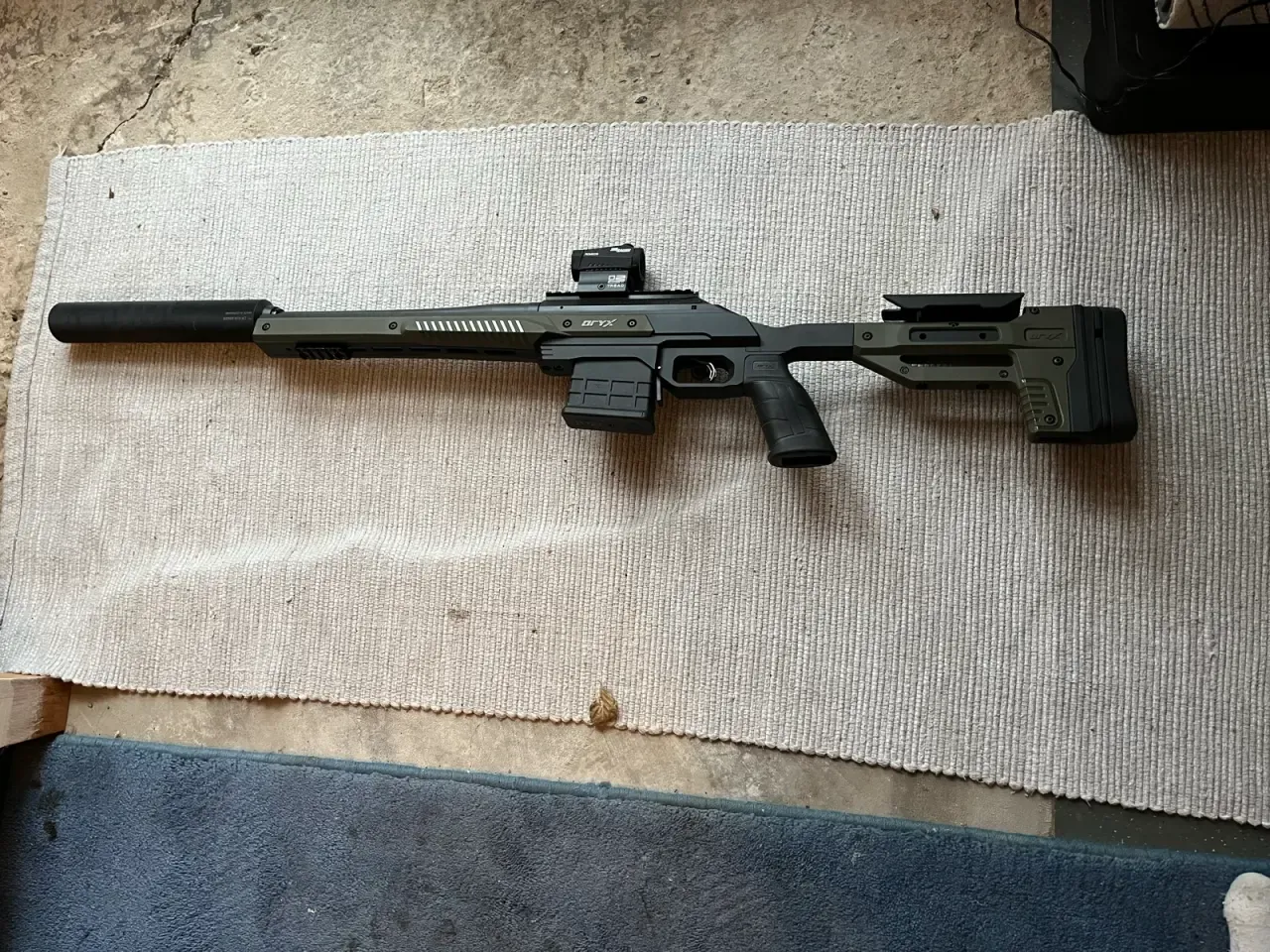 Ruger American 300 blk.