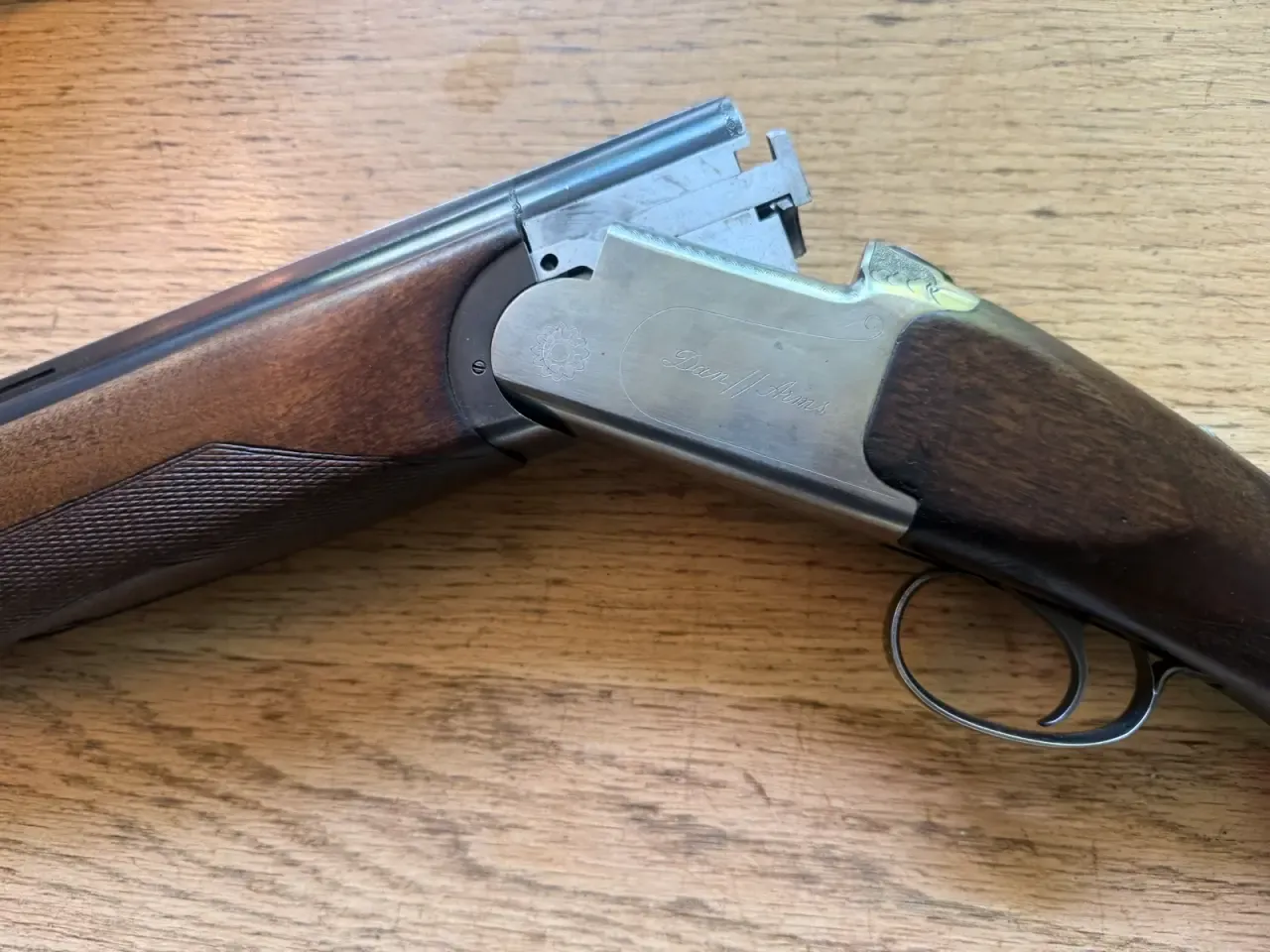 3 jagt våben, ammunition og våbenskab