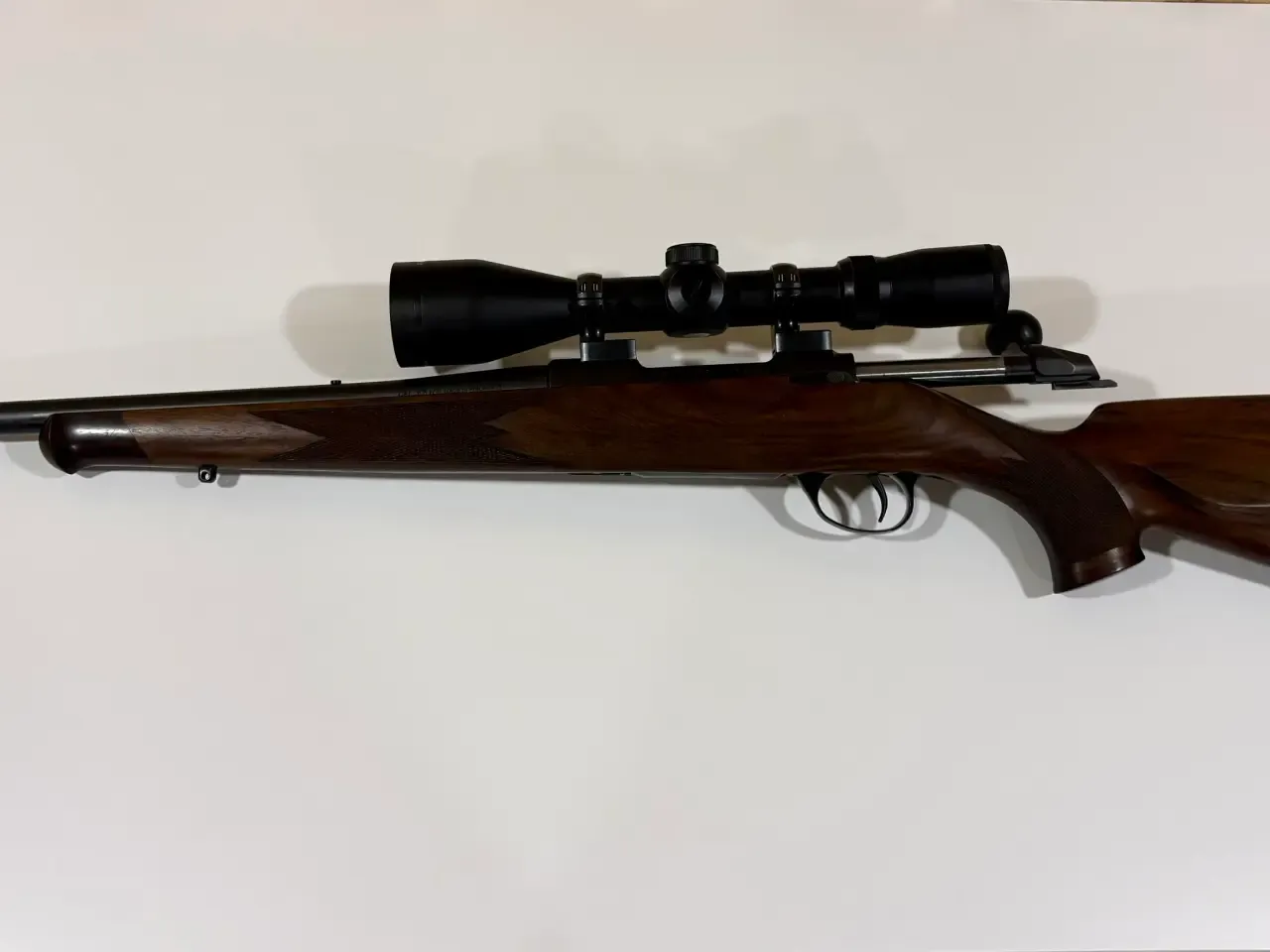 Sako 85 Bavarian .308 Win – Komplet jagtsæt i topk
