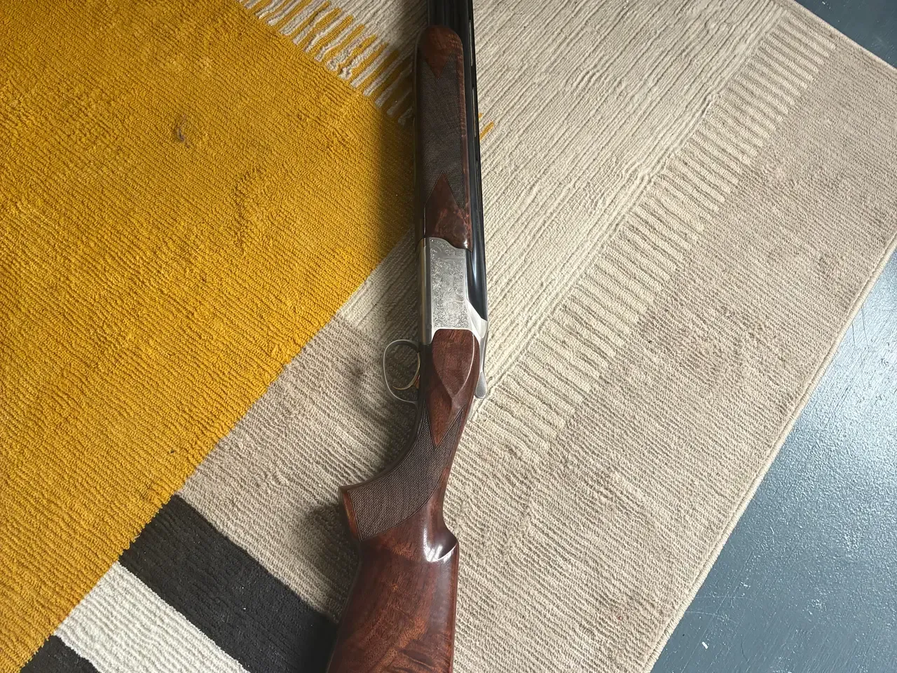 B825 browning