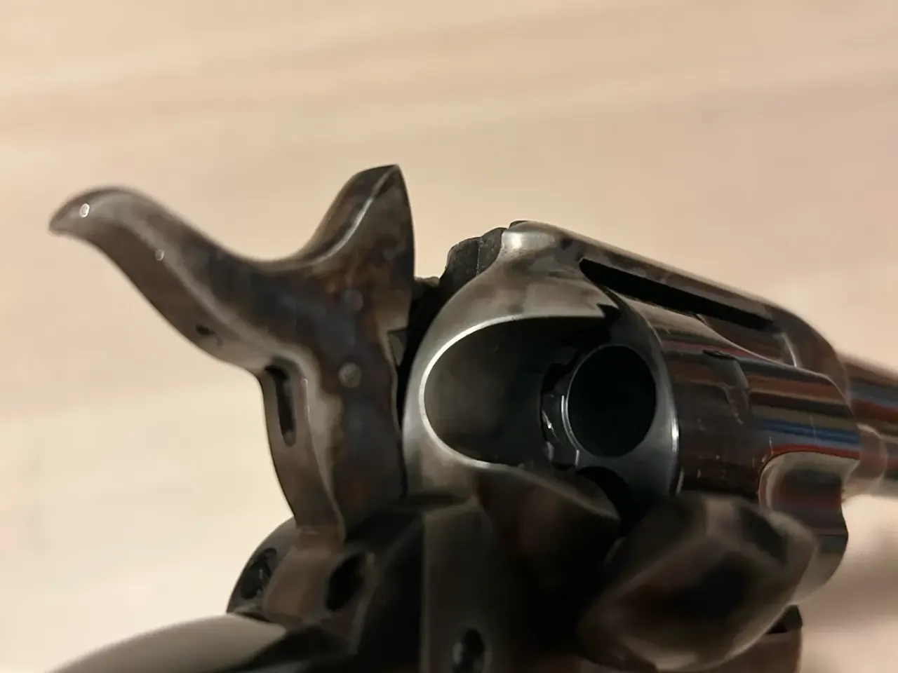 Uberti cattleman .45 long colt med 12 cm pibe