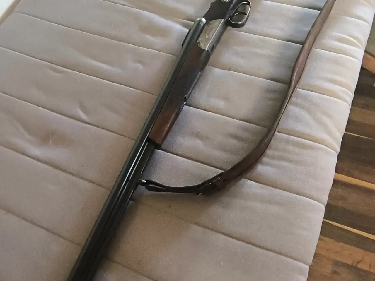 Gebrynermerkel drilling cal 20 75 magnum og kugle