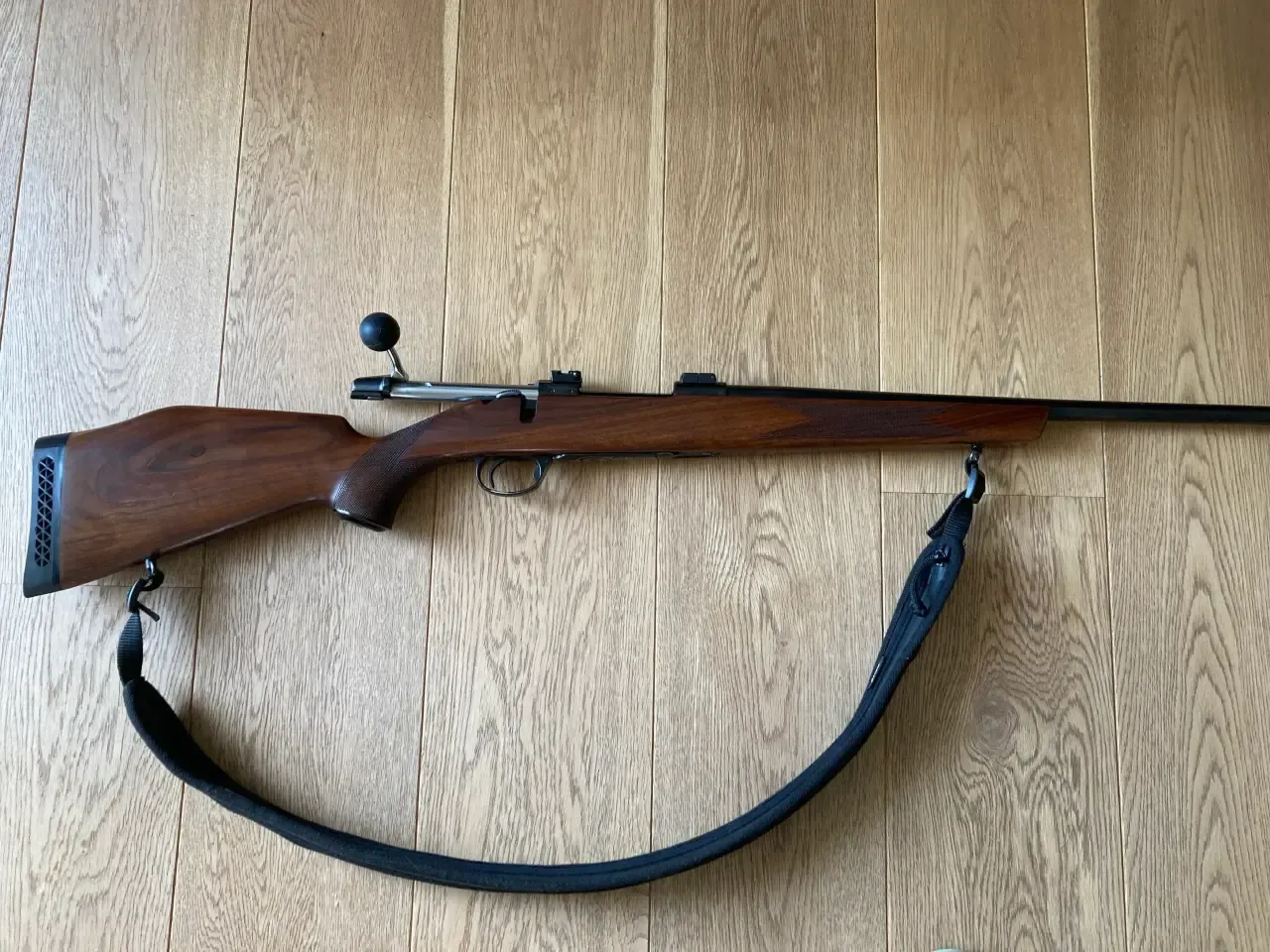 Husqarna / Carl Gustav 1900 / 300 WM