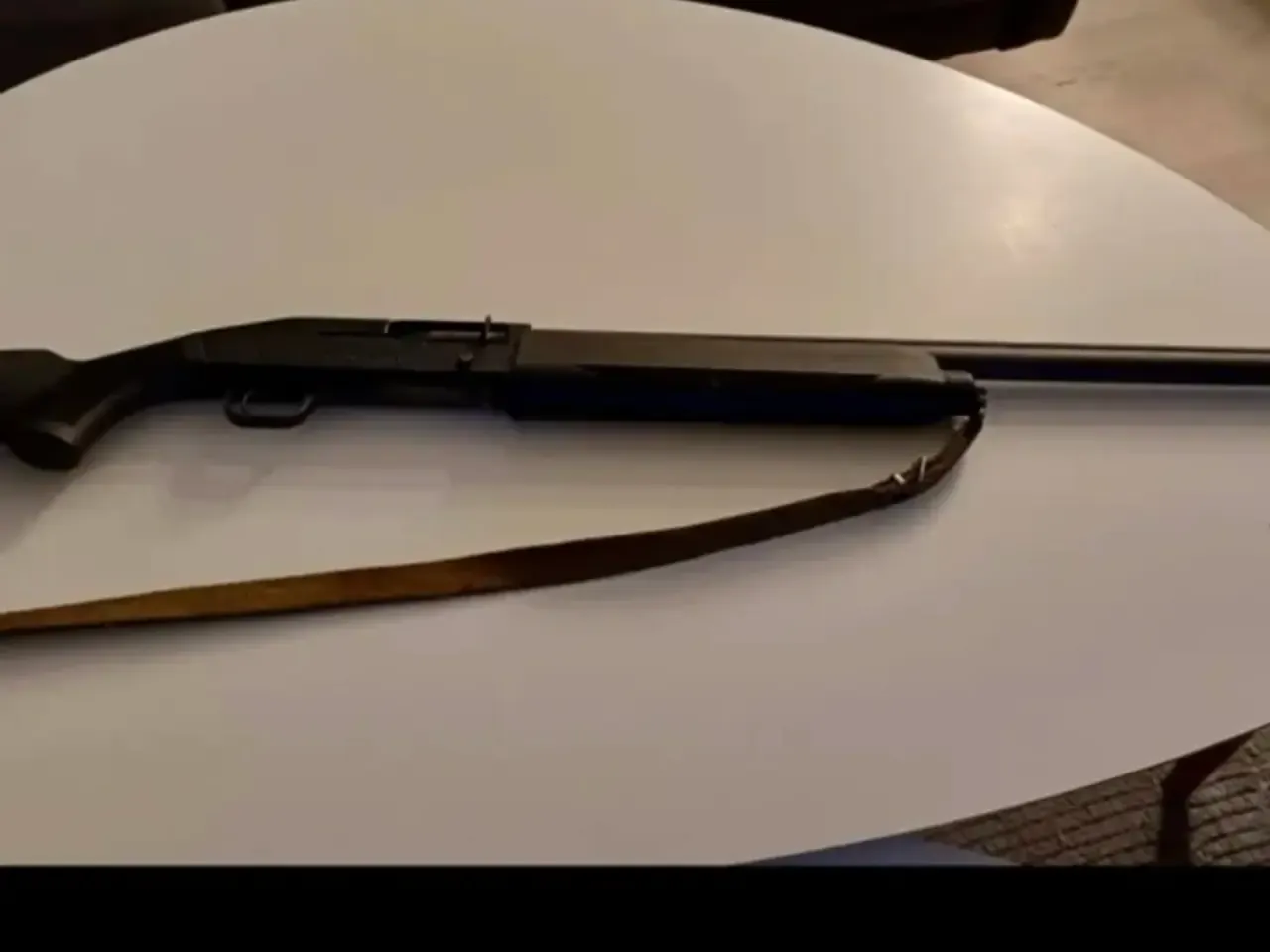 MOSSBERG 935. 12/89 SUPERMAGNUM