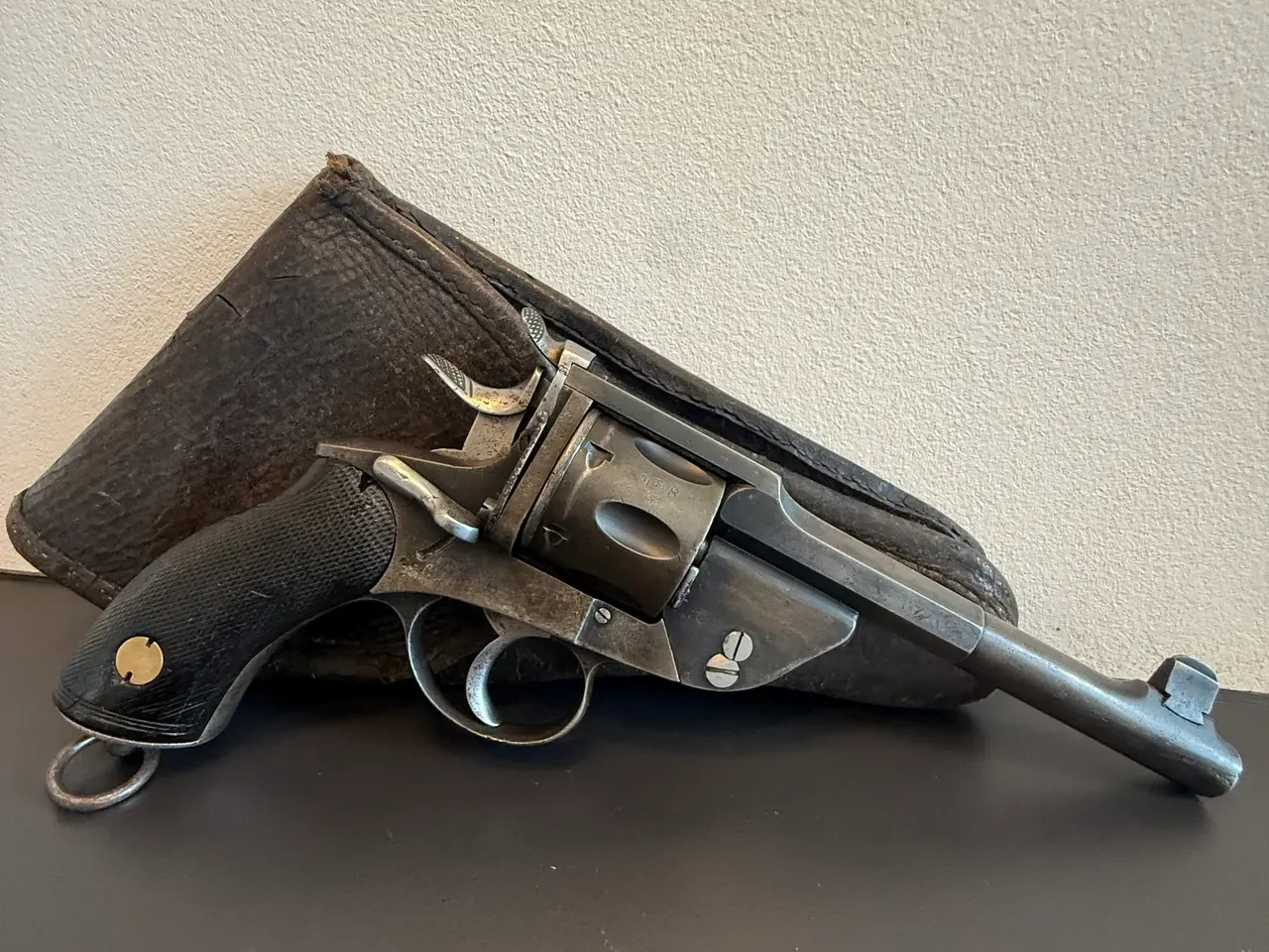 Dansk Marinerevolver M/1891 med hylster – kræver s