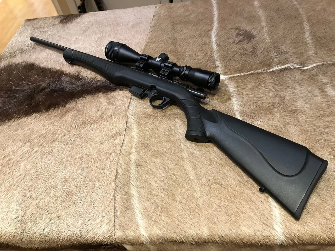 Rossi 8117 Salonriffel sæt.