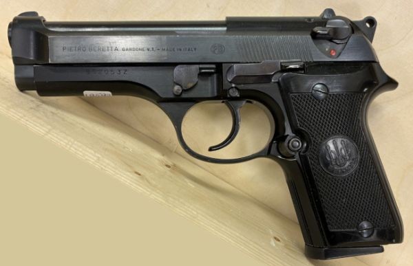Beretta 92SB Compact 9x19. Pæn stand. 5.980,-