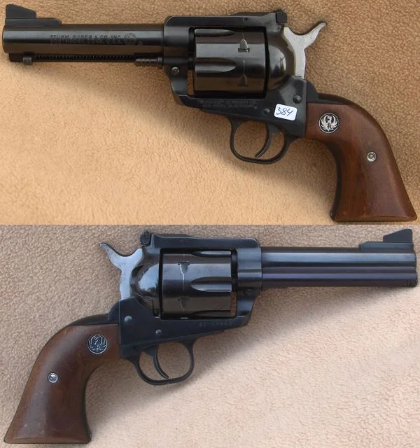 Ruger New Model Blackhawk 4 3/4" .41 Magnum. Blåneret. Flot stand. 5.980,-