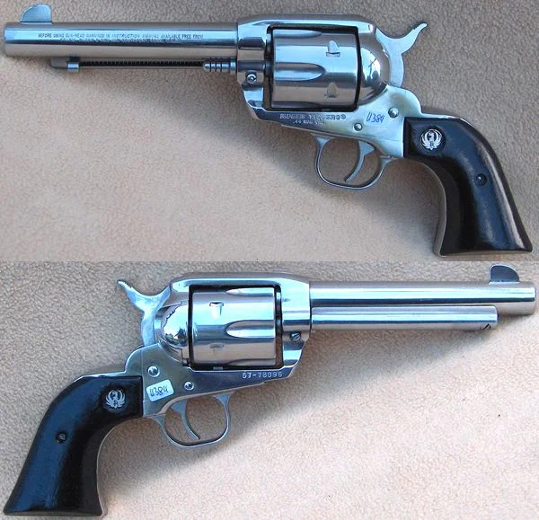 Ruger Vaquero 5,5" .44 Special. Rustfri. Pæn stand. 7.480,-
