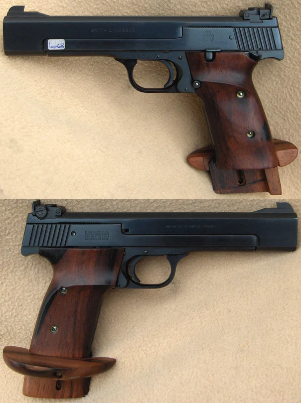 S&W M.41 .22lr. Matchskæfte. Flot stand. 8.980,-