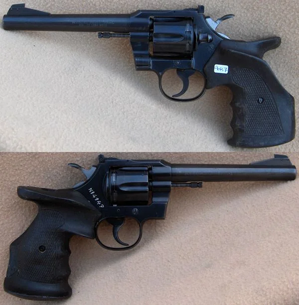 Colt Officers Match 6" .22lr. God stand 2.880,-